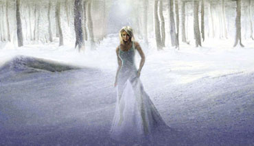 "A mulher de gelo passeia / o delgado corpo de ausência." (Florisvaldo Mattos)